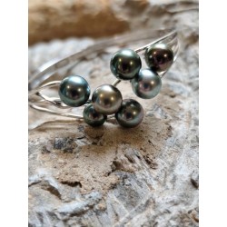 Brazalete de plata con 7 perlas